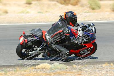 media/Oct-16-2022-TrackXperience (Sun) [[236a00b5b6]]/Group 3/session 4 turn 2/